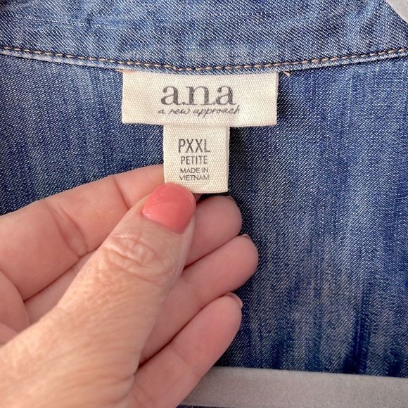 ANA Long Sleeve Chambray Button Down Denim Shirt Medium Blue Denim PXXL so soft - Picture 6 of 10
